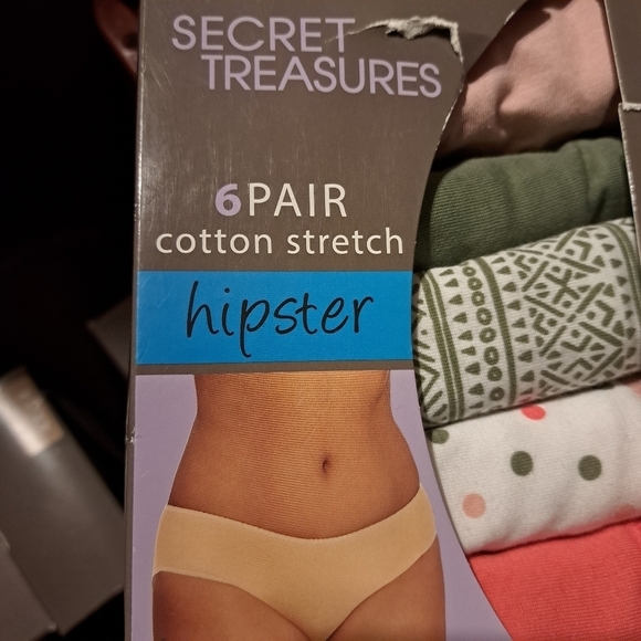 Secret Treasures women's size 4X hipster panties 6 pairs, new (464) - Picture 4 of 5